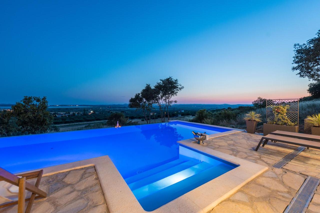 Brand New Villa Cara D Oro, Vrana Vrana  Exterior photo